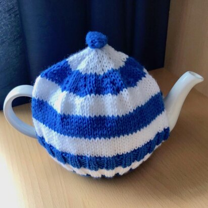 Cornish Striped Tea Cozy (Tea Cosy) in Sirdar Snuggly DK