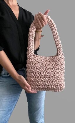 The kiara bag hot sale crochet pattern