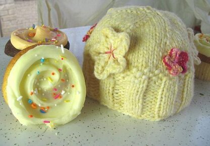 Cupcake baby hat