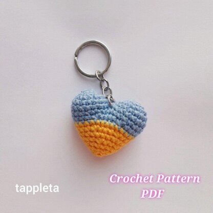 Heart Ukrainian Flag Blue and Yellow, Crochet Heart Pattern, Stand with Ukraine, Pray for Ukraine, heart keychain gift