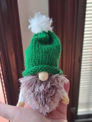 A Gnome of Many Hats