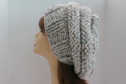 Chunky Mini-Beehive Slouch Hat Pattern