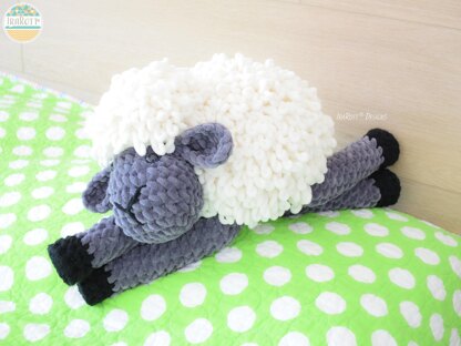 Snooze 'n' Snuggle Woolly Sheep Amigurumi