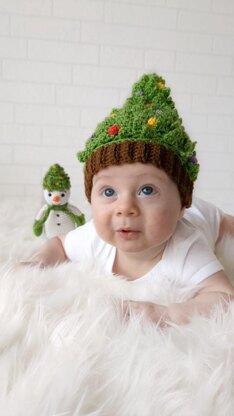 Christmas Tree Baby Hat crochet pattern