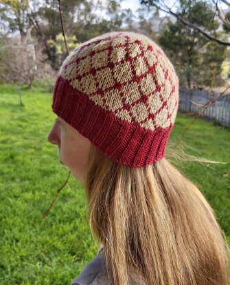 Enneadi Beanie