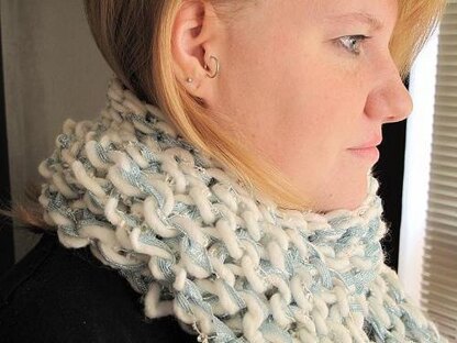 Stashionista Octopus Scarf