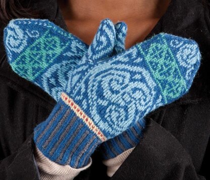 Celtic Medallion Mittens