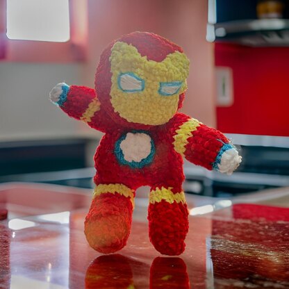 Iron Man From Marvel Crochet Pattern by Jazellina