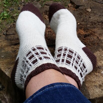 Easy Peasy Plaid Socks