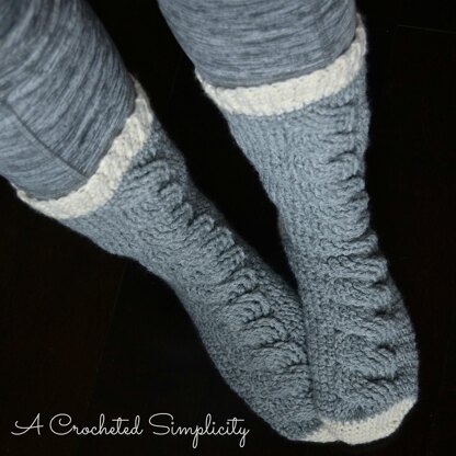 Big Bold Cabled Slipper Socks & Footies (Adult)