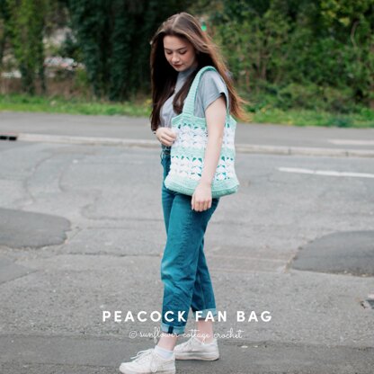 Peacock Fan Market Bag