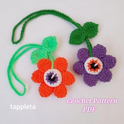 Eyeball daisy charm crochet pattern, Halloween car hanger, Spooky daisy rear view mirror car, Crochet chain flowers car decor, bag accessory