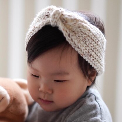 Easy Knit-Look Headband