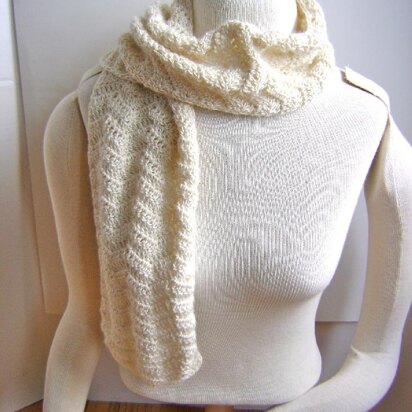 Three Wave Lace Scarf