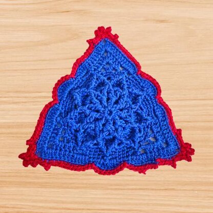 A crochet triangle motif