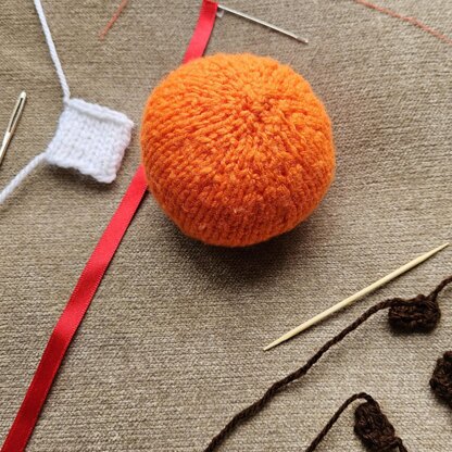 Knitted Christingle