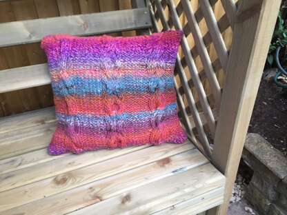 Rainbow Delight Cushions in Noro Hakone - 13120 - Downloadable PDF