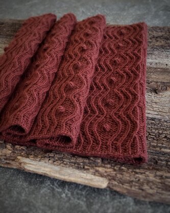 Wineberry Cowl