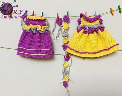 Amigurumi Lala bridesmaid dresses