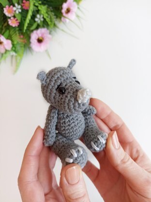 Rhino crochet pattern