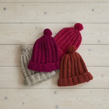 Moss Stitch Rib Hat - Free Knitting Pattern for Women in Debbie Bliss Paloma