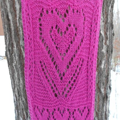 Framed Hearts Valentine Scarf