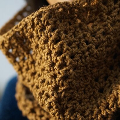 V stitch crochet cowl pattern