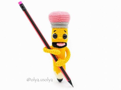 Bobby the Pencil (PDF 15 pages + 4 videos + 40 photos)