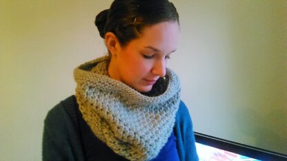 Easy Chunky Eyelet Snood