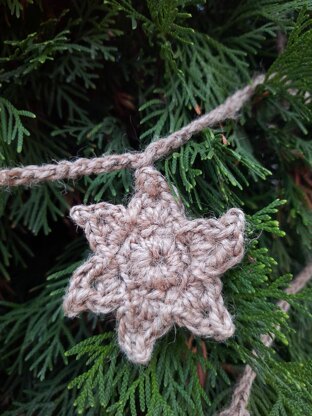 Christmas tree jute garland