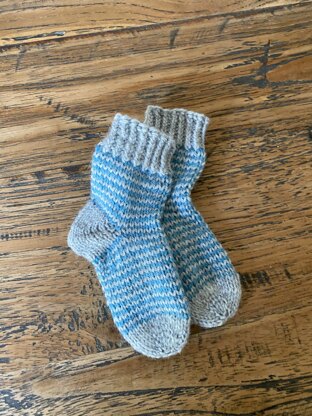 My first pair of socks - ever!
