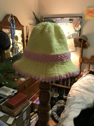evelyn hat
