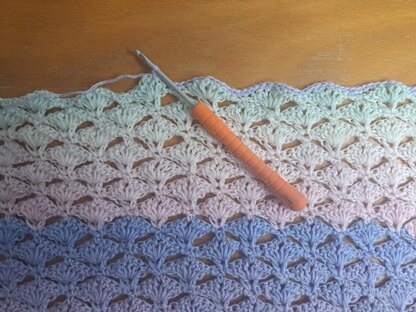 Crochet Delicate Shell Stitch Pattern