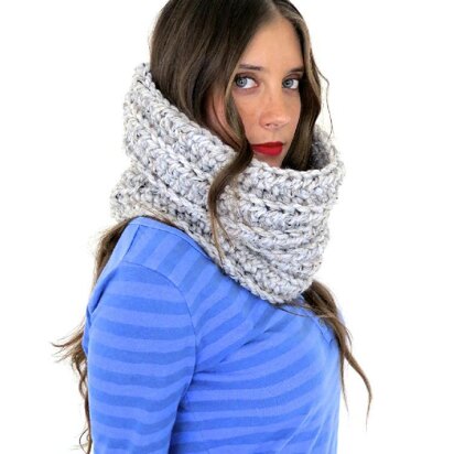 Woolly Cowl
