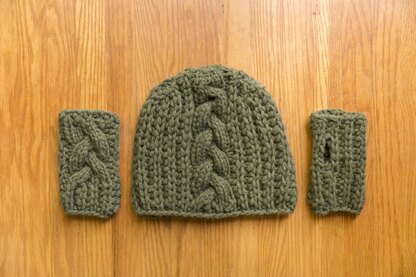 Braided Accents Hat and Mittens Set in Imperial Yarn Bulky 2 Strand - PC042