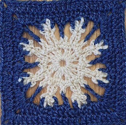 Snowflake Square