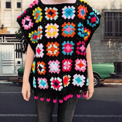 Pompom Crochet Poncho