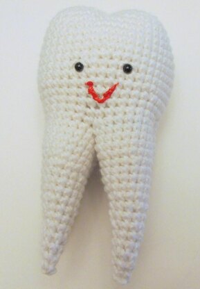 Amigurumi Tooth