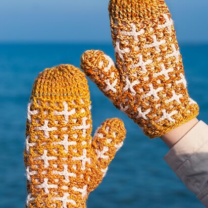 Scorpio Mittens