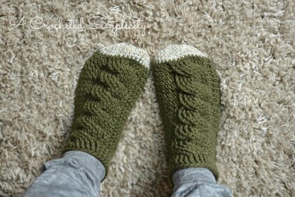 Big Bold Cabled Slipper Socks & Footies (Adult)