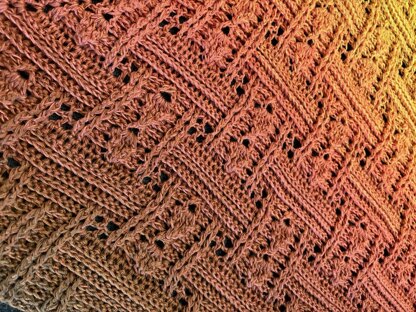 Flat Triangular Scarf "Himera"