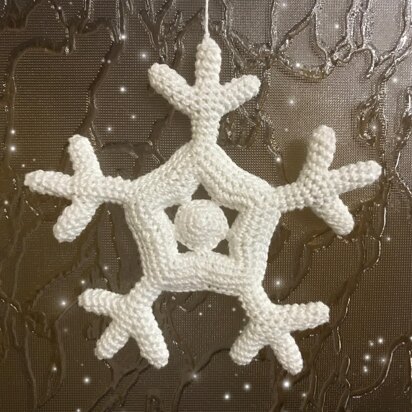 Snowflake free Christmas ornament