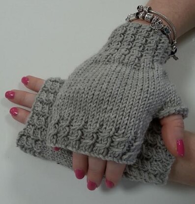 Twisted Rib Fingerless Gloves