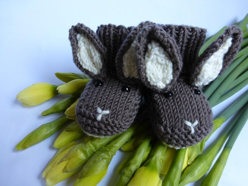 Baby Bunny Booties Knitting pattern by Sleake Knits LoveCrafts