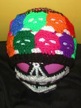 ColorMeCrazy Creepy SKull Beanie