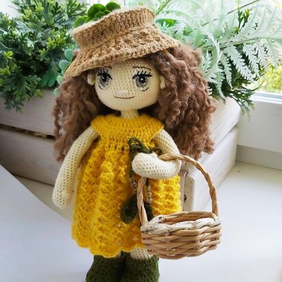 Summer dress for a doll