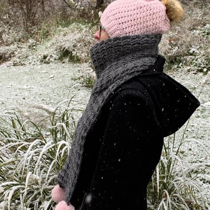 Waffle Scarf with Poms