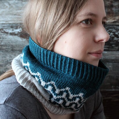 Pirl Cowl