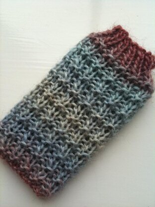 Hurdle Stitch iPhone Cozy