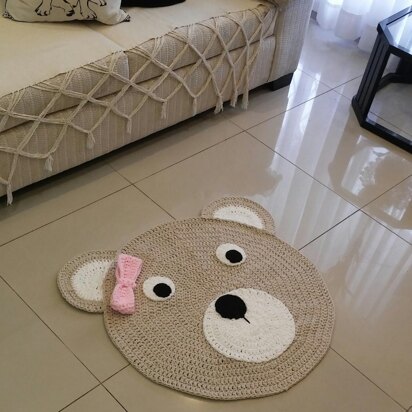 Crochet pattern of  Bear Rug